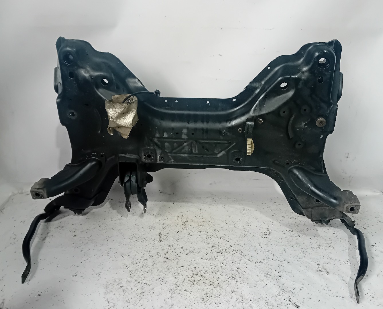 Front subframe PEUGEOT RCZ Imagem-1
