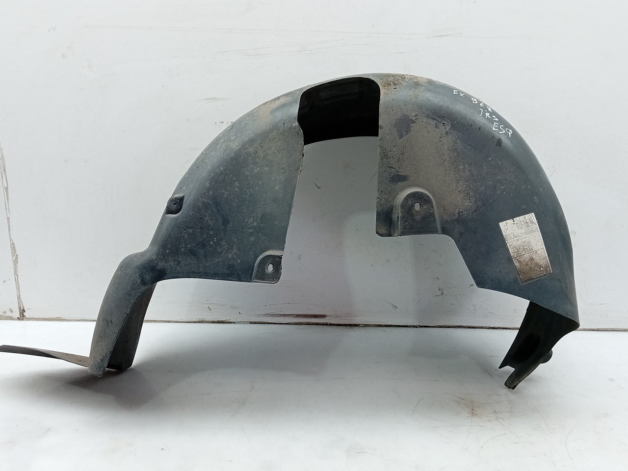 Rear wheel arch left CITROËN C4 II (B7) Imagem-1