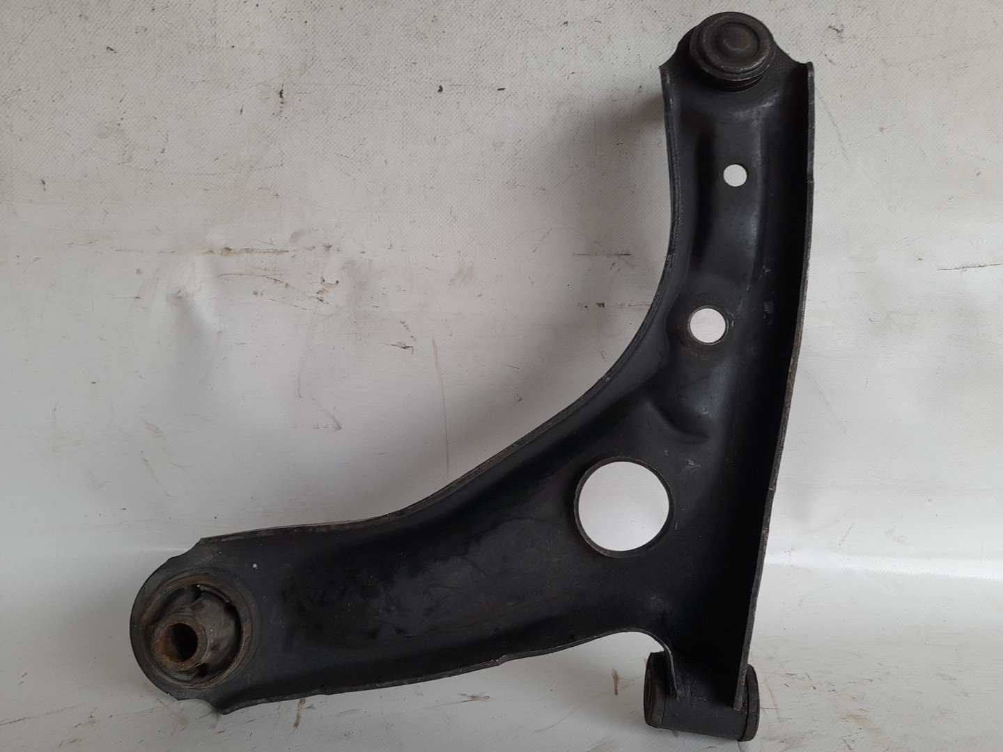 Braço de suspensão frente direito PEUGEOT 107 Imagem-1