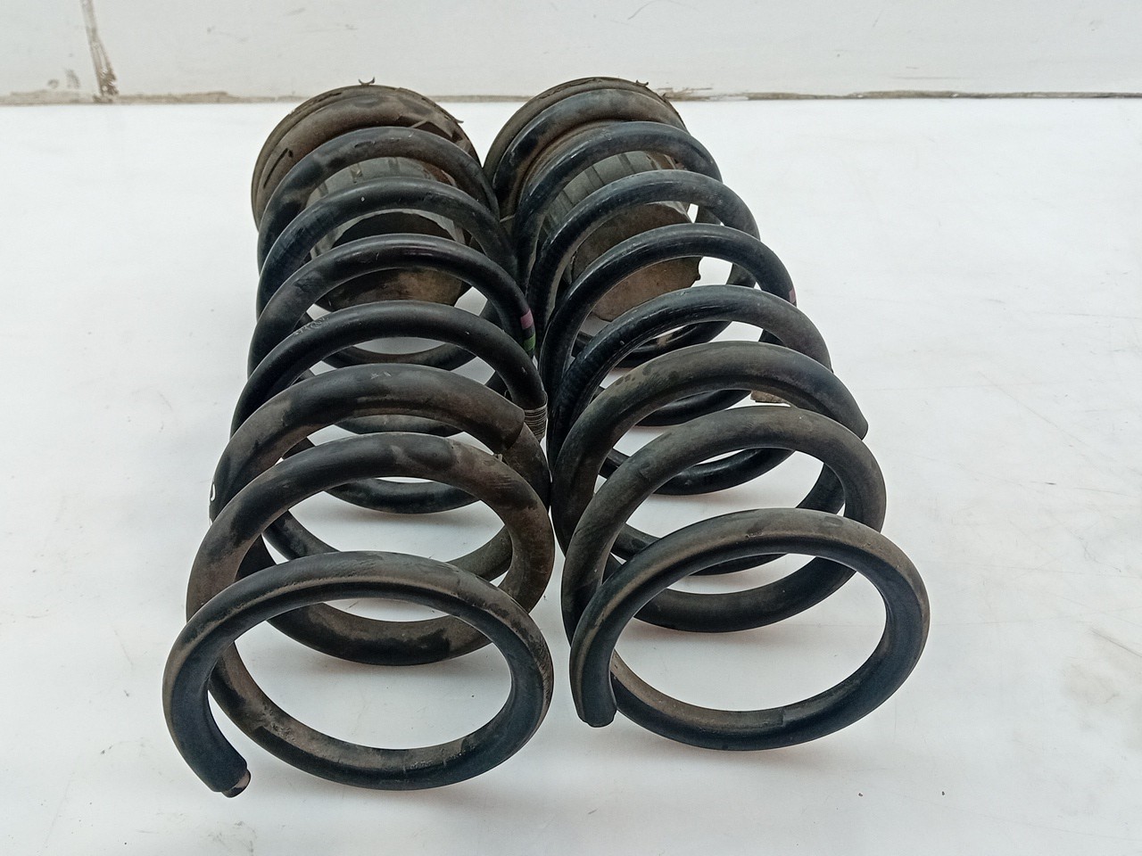 Left rear Suspension Spring CITROËN Berlingo (K9) Imagem-2