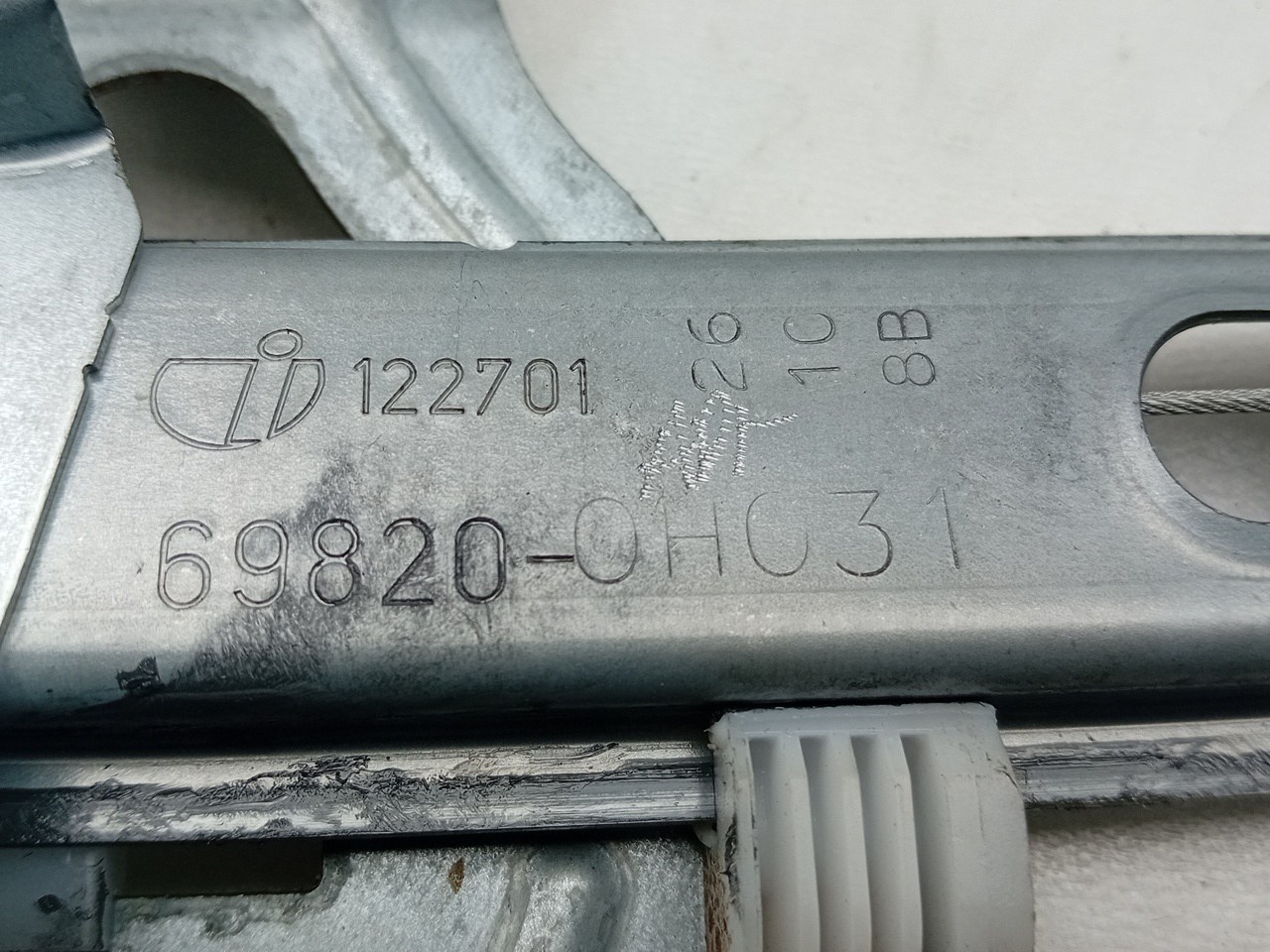 Elevador vidros frente esquerdo PEUGEOT 108 Imagem-1