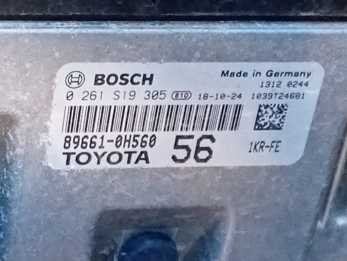 Engine control unit / ECU PEUGEOT 108 Imagem-1