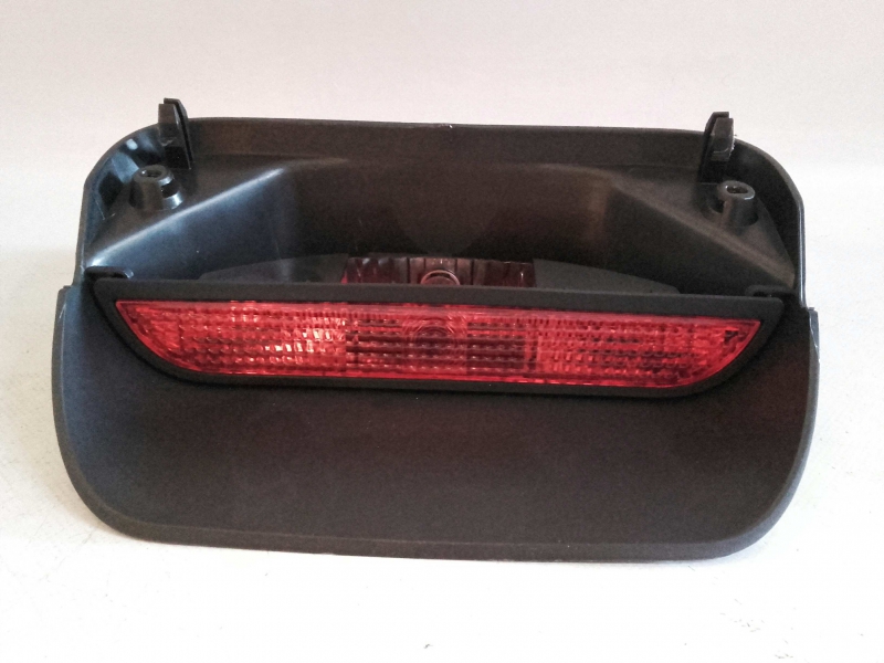Additional stop light / 3rd stop light DACIA Sandero II (5S_) Imagem-1
