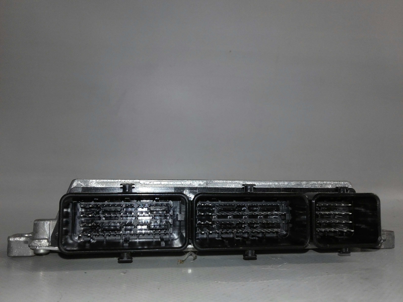 Engine control unit / ECU DACIA Sandero II (5S_) Imagem-2