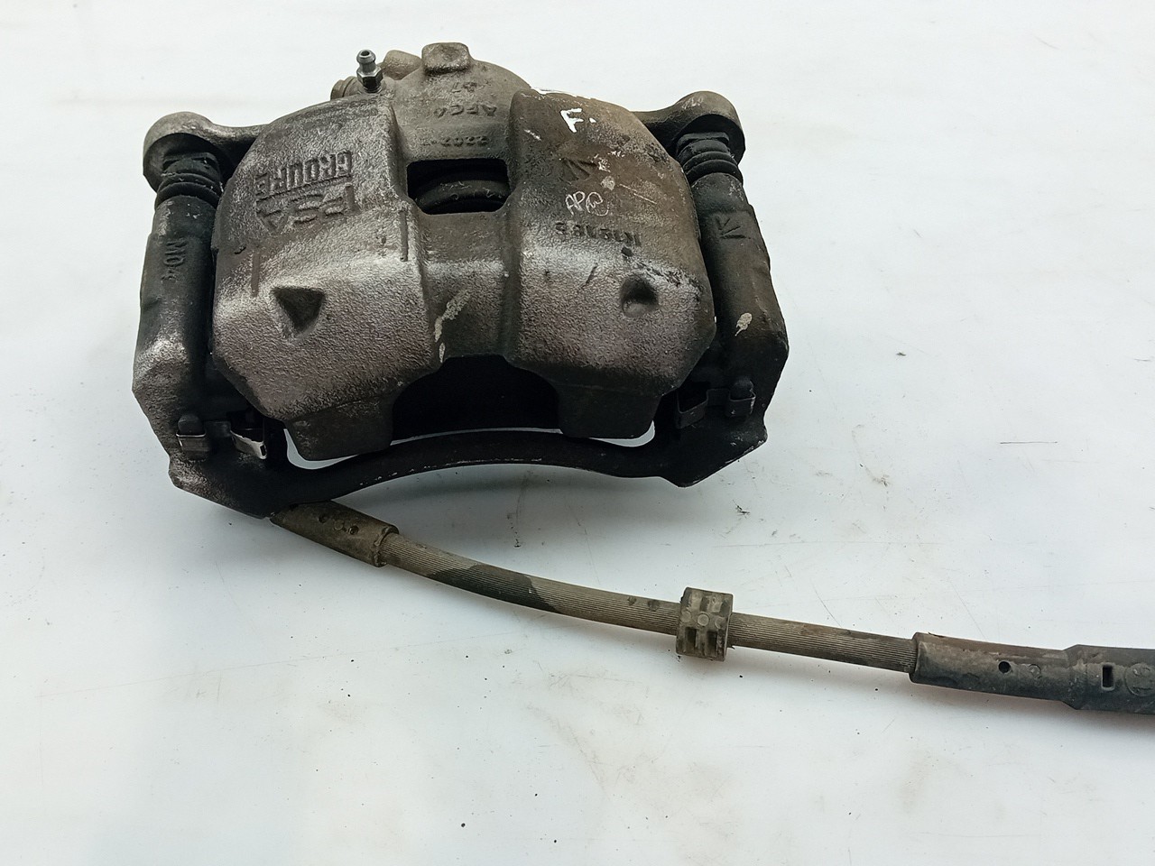 Right front Brake Caliper CITROËN C4 III Imagem-1