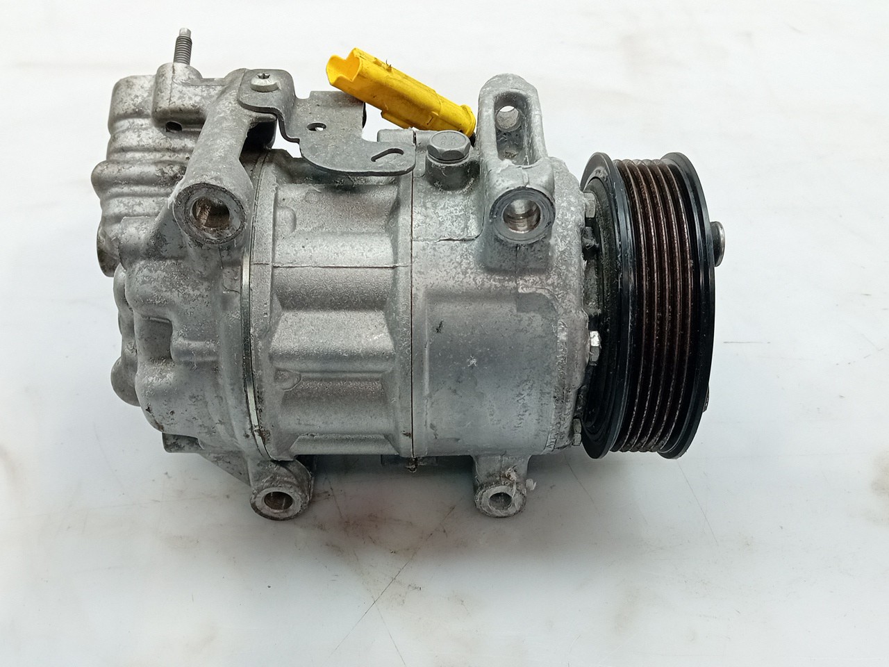 AC compressor CITROËN C4 III Imagem-2