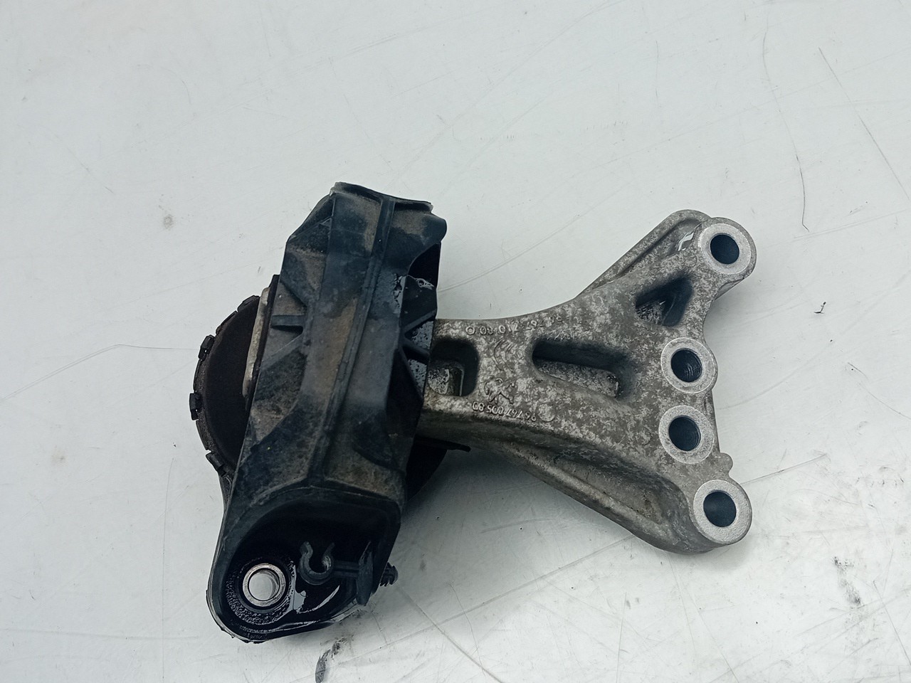 Support Moteur PEUGEOT 208 Imagem-1