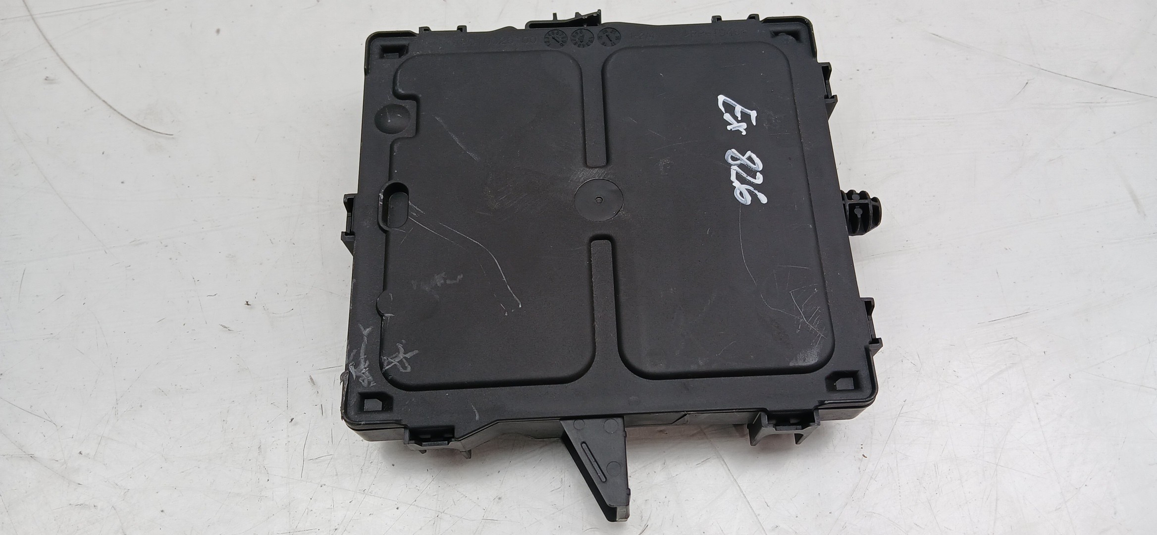 Generic Unit Module RENAULT Zoe (BFM_) Imagem-1