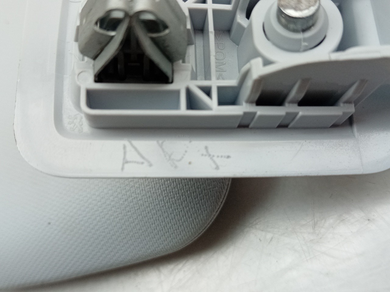 Right Sun Visor PEUGEOT 208 Imagem-4