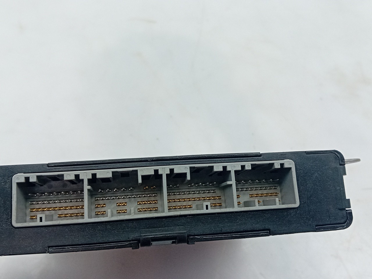 Module de confort TOYOTA Yaris (_P13_) Imagem-2