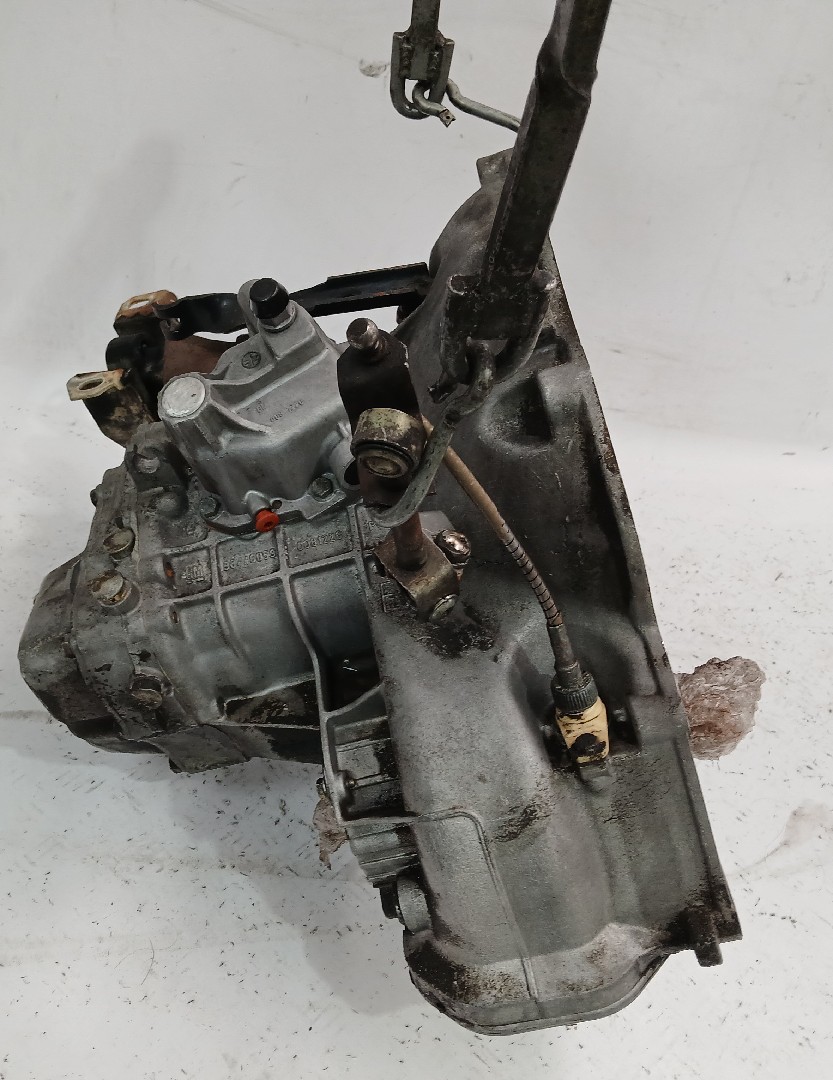Manual gearbox OPEL Astra F (56_, 57_) Imagem-1