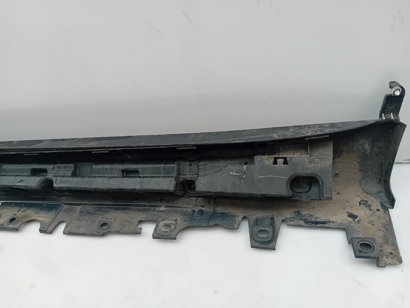 Embaladeira direita BMW X5 (F15, F85) Imagem-11
