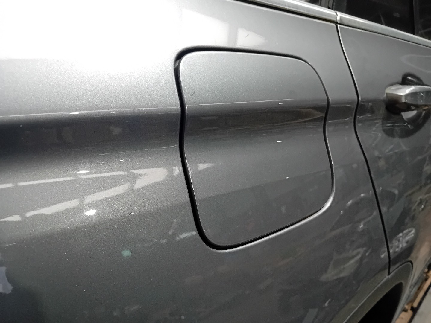 Tapa exterior combustible