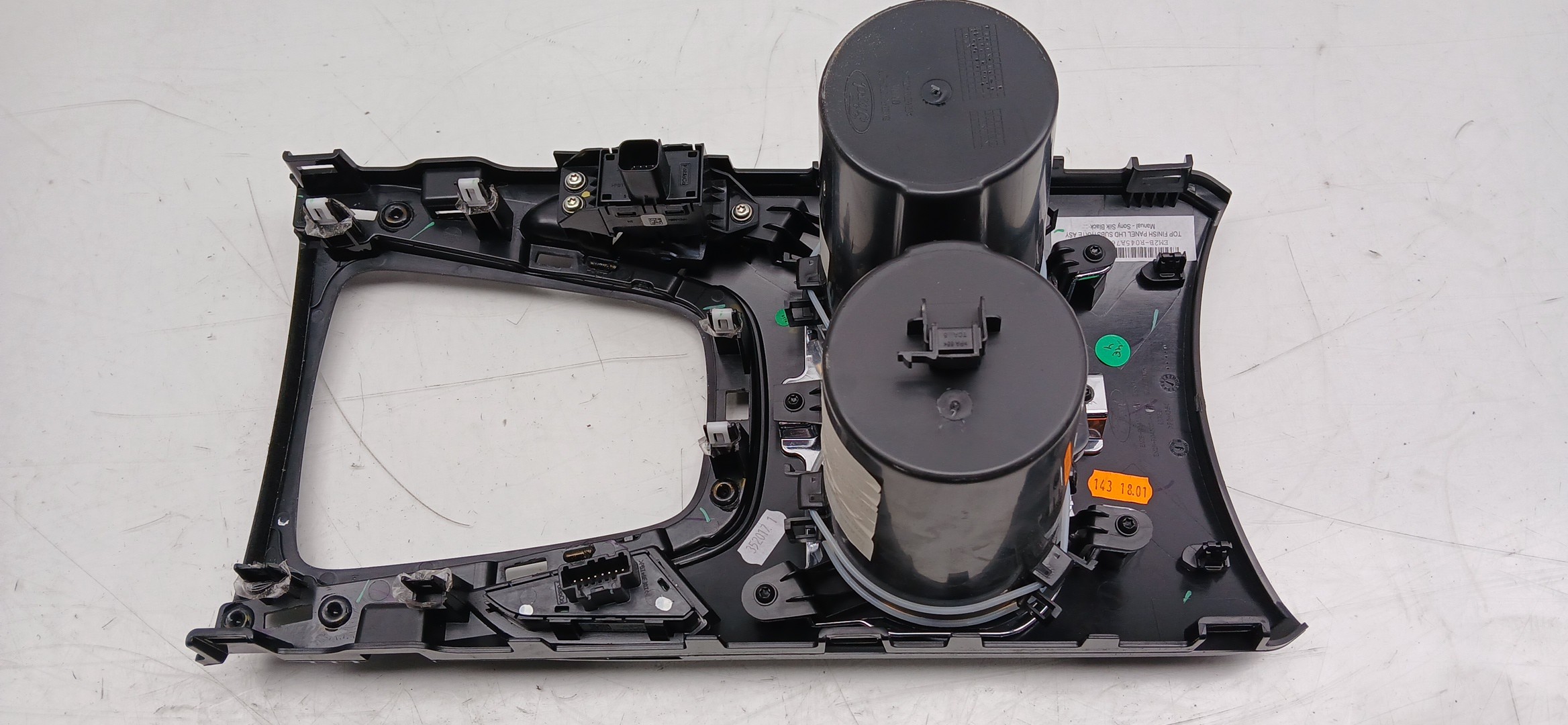 Moldura da consola central / rádio / aro FORD S-Max Imagem-2