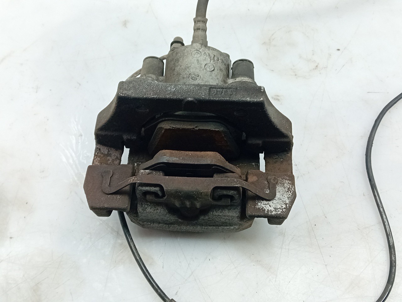 Right rear Brake Caliper BMW X5 (F15, F85) Imagem-1
