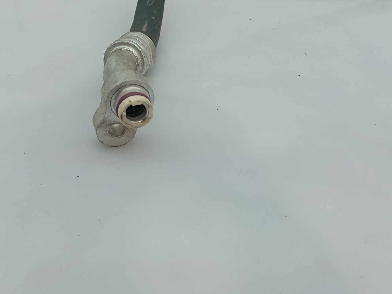 AC pipe BMW X5 (F15, F85) Imagem-1
