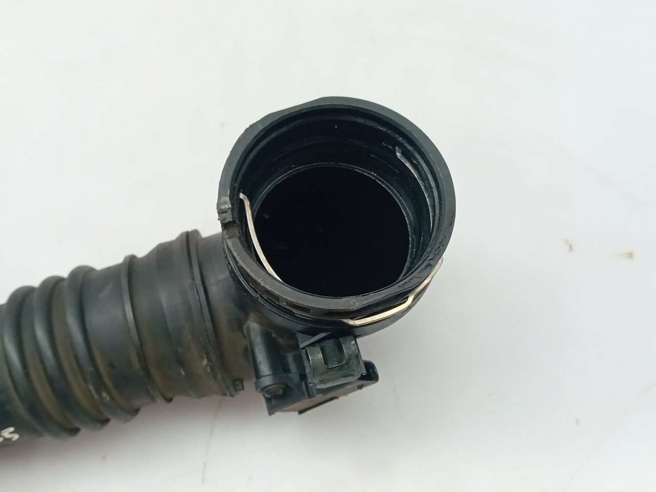 Tubo do intercooler BMW X5 (F15, F85) Imagem-1