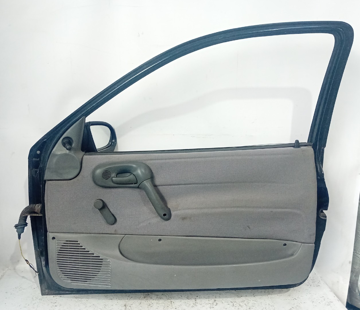 Puerta Delantero Derecho OPEL Corsa B Imagem-1
