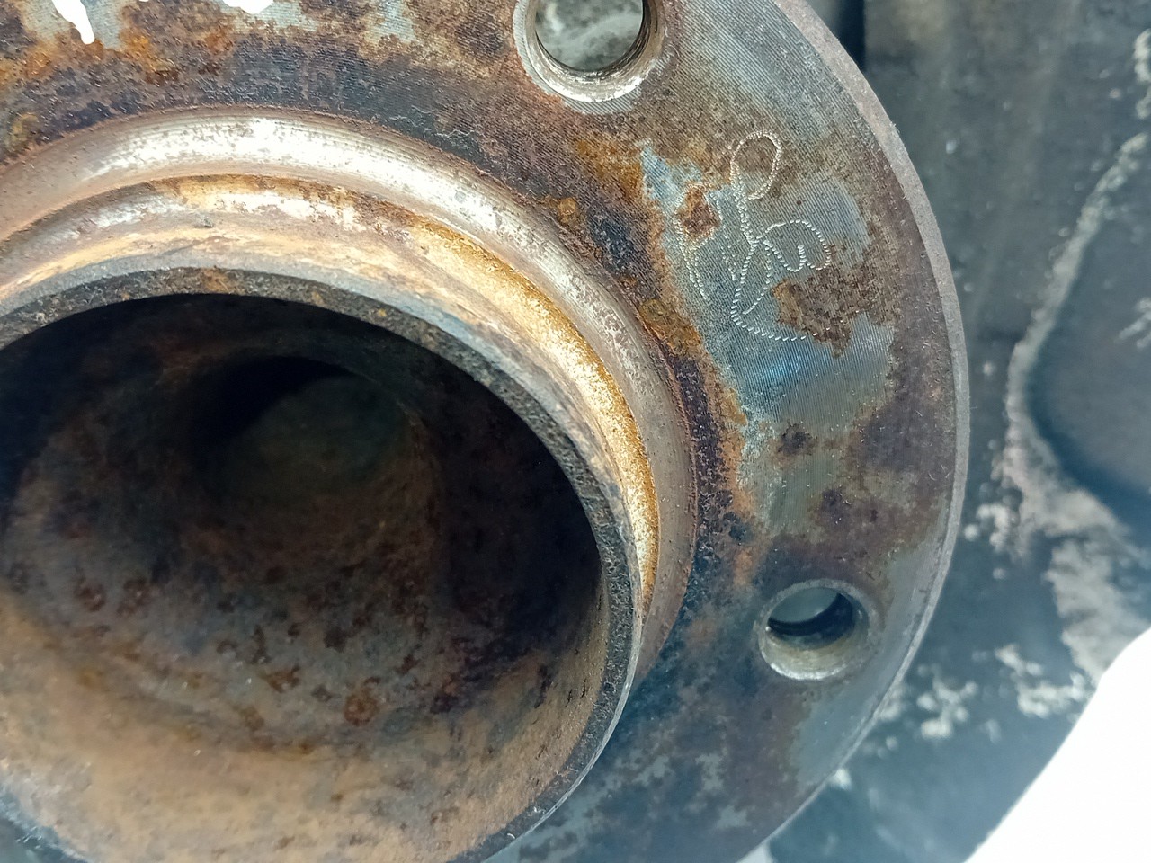 Manga de eixo frente direita BMW X1 (E84) Imagem-4