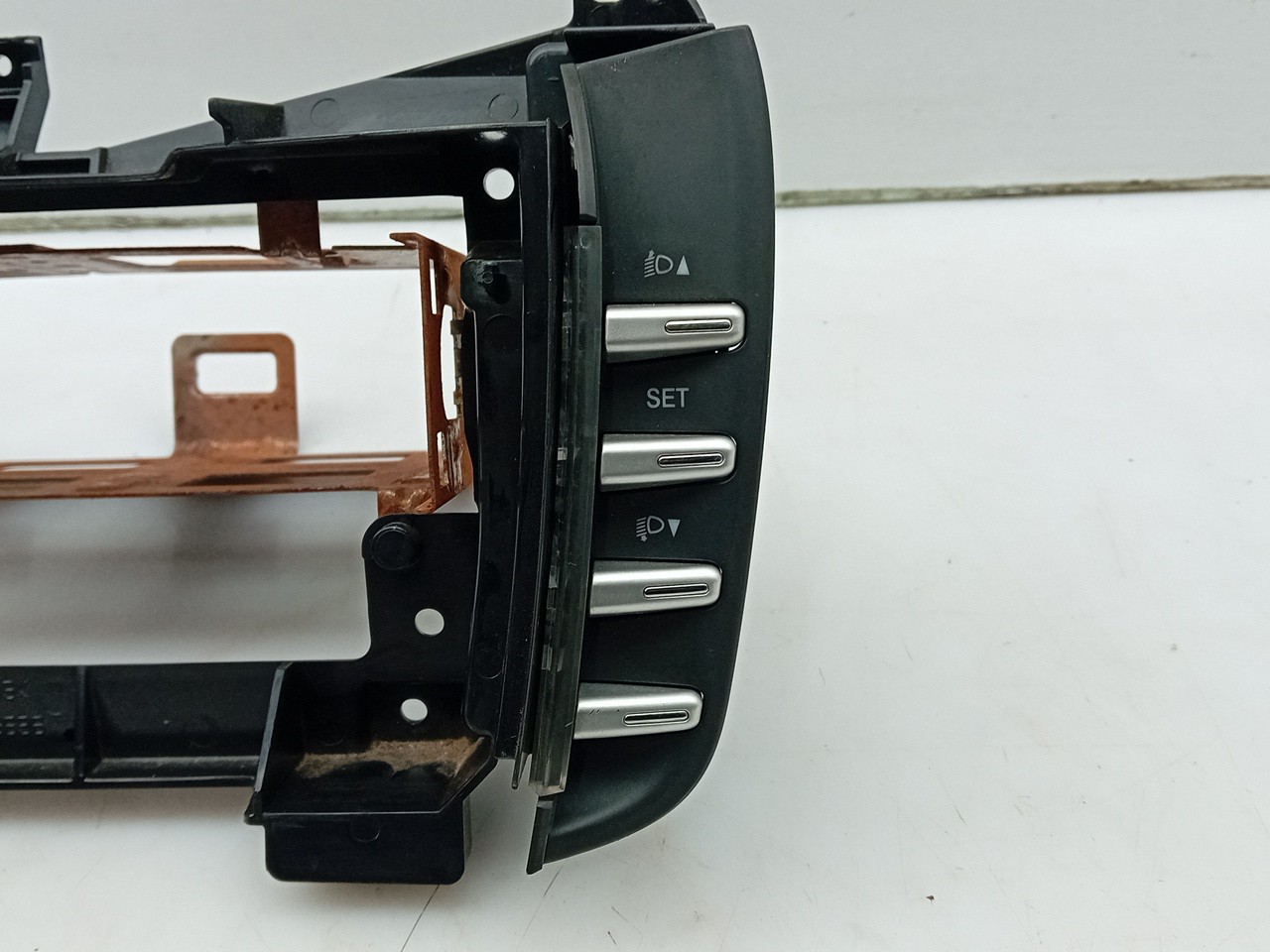 Moldura consola central / radio / aro LANCIA Delta III (844_) Imagem-1