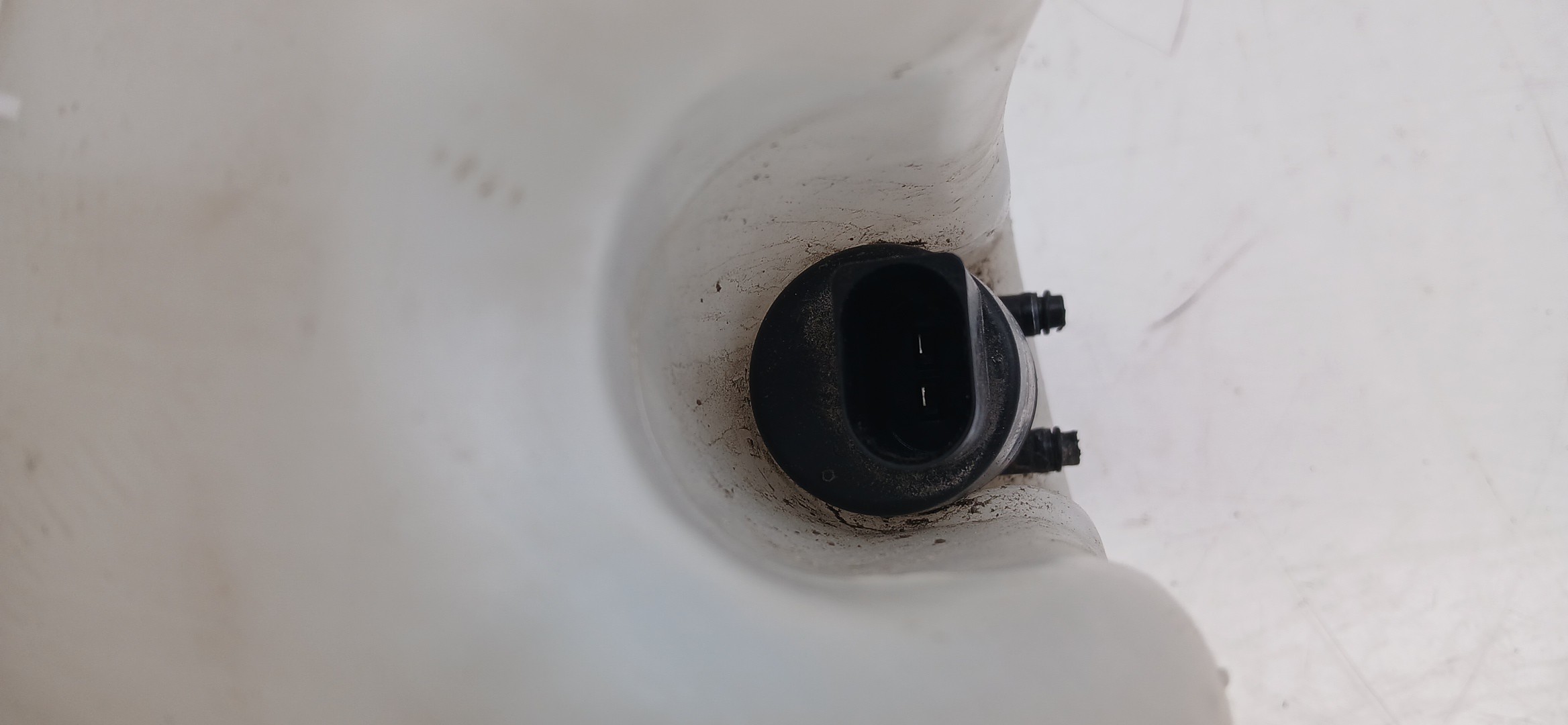 Réservoir lave-glace OPEL Adam (M13) Imagem-2
