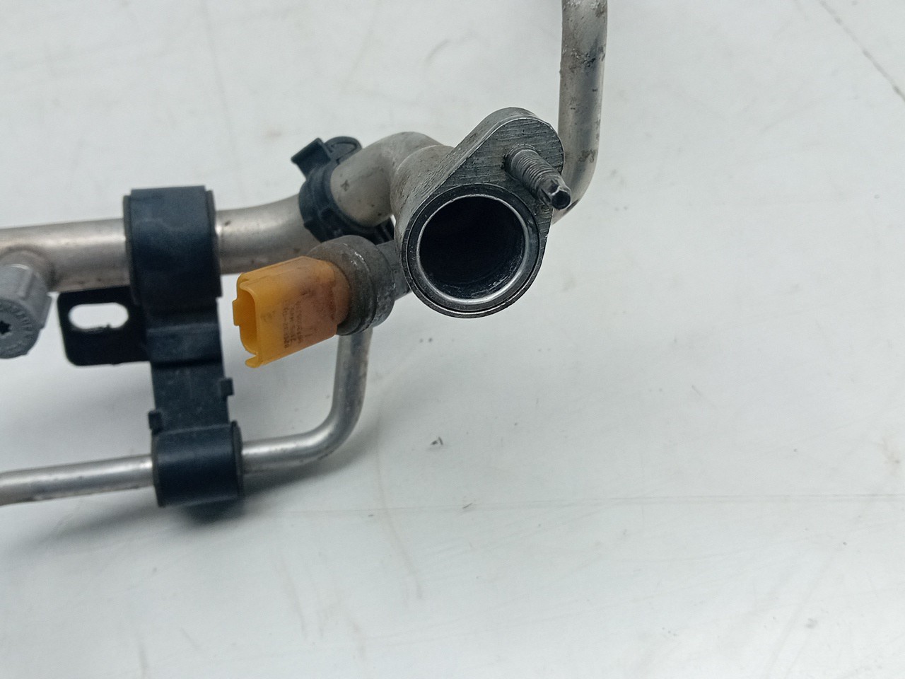 AC pipe PEUGEOT 308 II Imagem-3