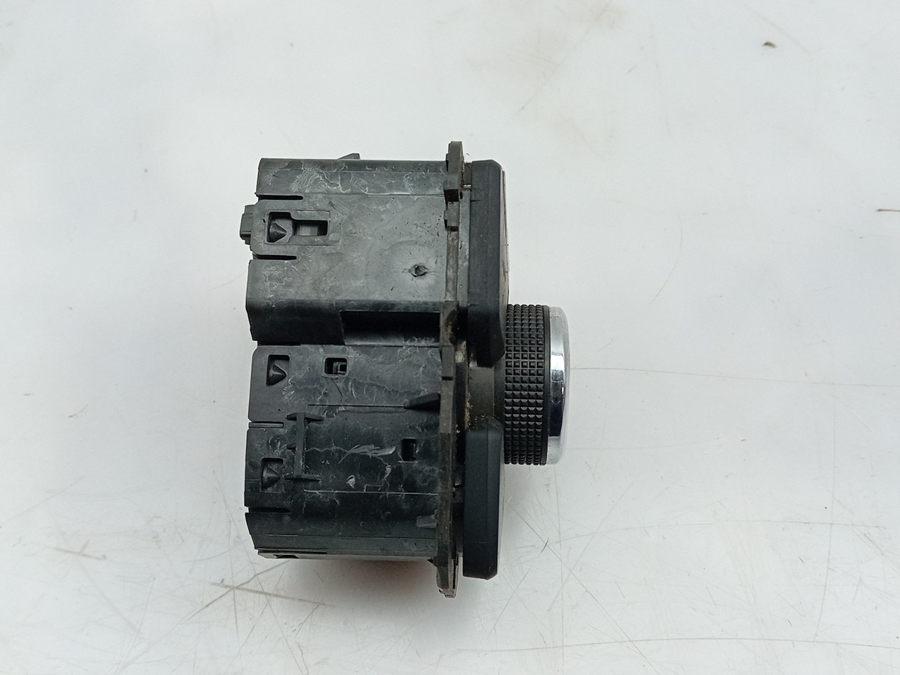 Comando / botão / interruptor multifunções OPEL Insignia A (G09) Imagem-1