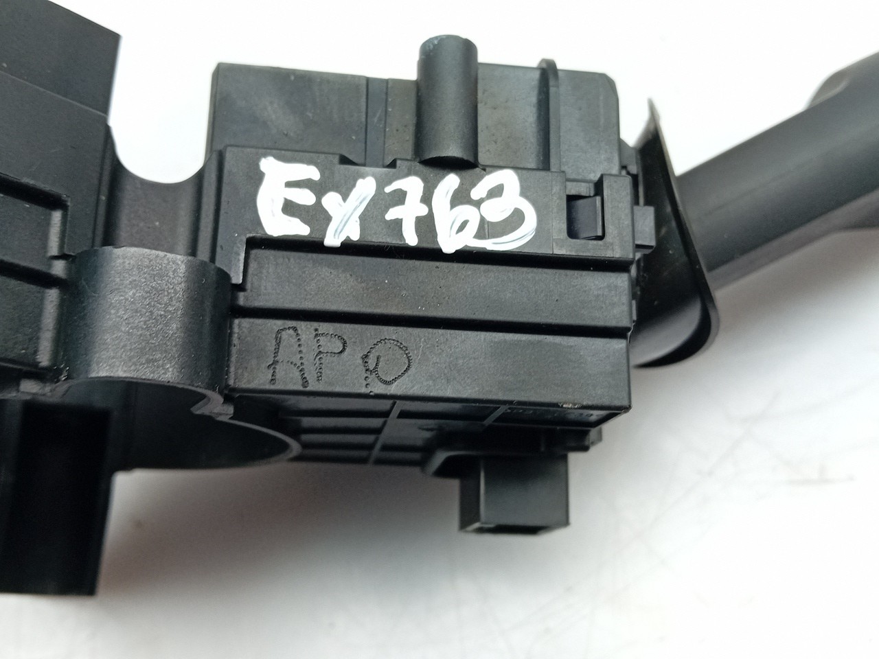 Conjunto / manetes de luzes e limpa vidros OPEL Insignia A (G09) Imagem-4