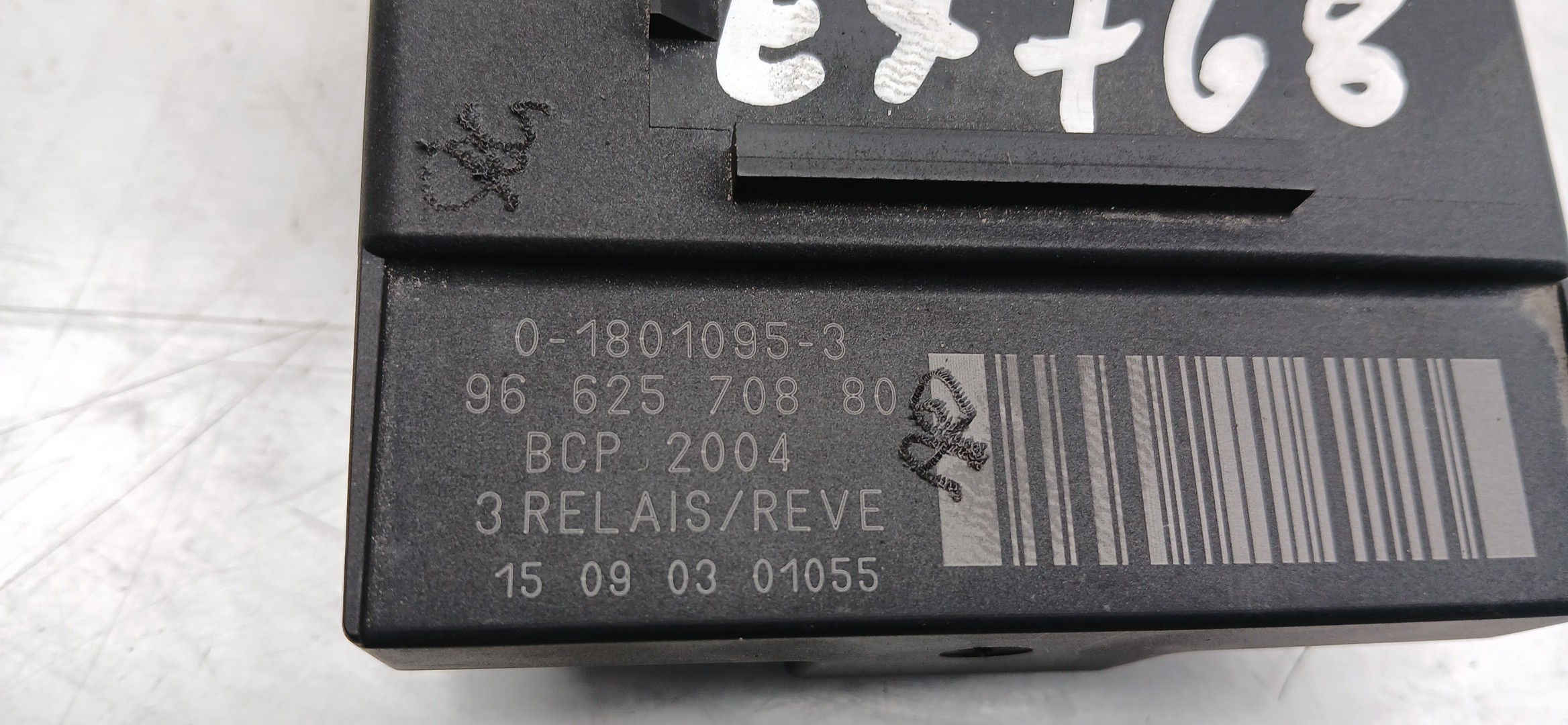 Generic Unit Module PEUGEOT 308 II Imagem-3