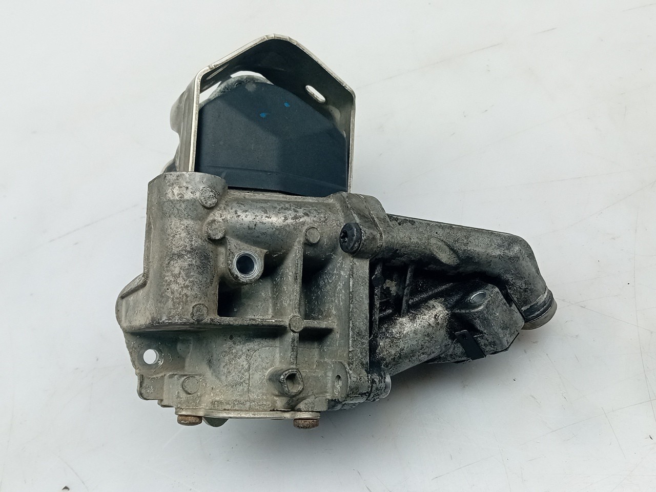 EGR valve PEUGEOT 508 SW Imagem-2
