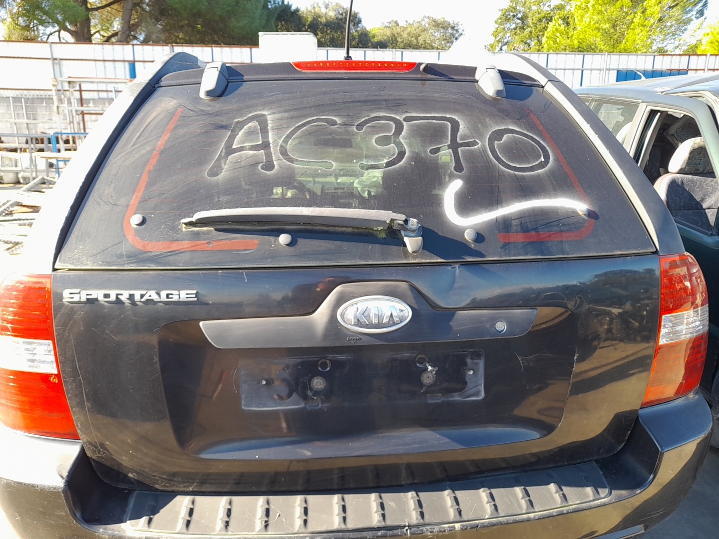 Tailgate / Trunk lid