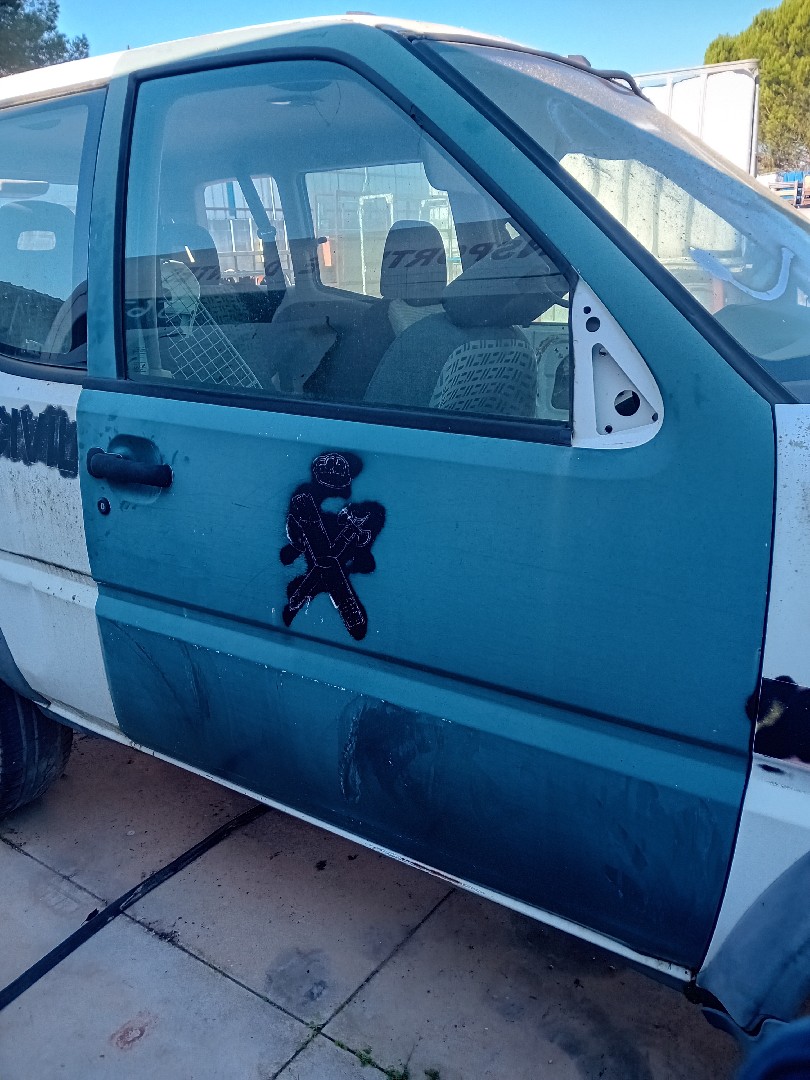 Right front Door NISSAN Terrano II (R20) Imagem-1