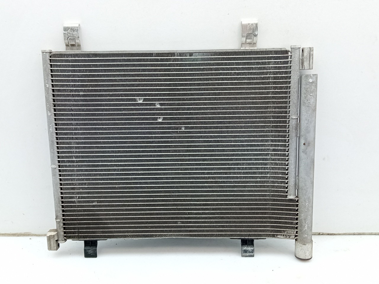 AC radiator VOLKSWAGEN Up Imagem-1