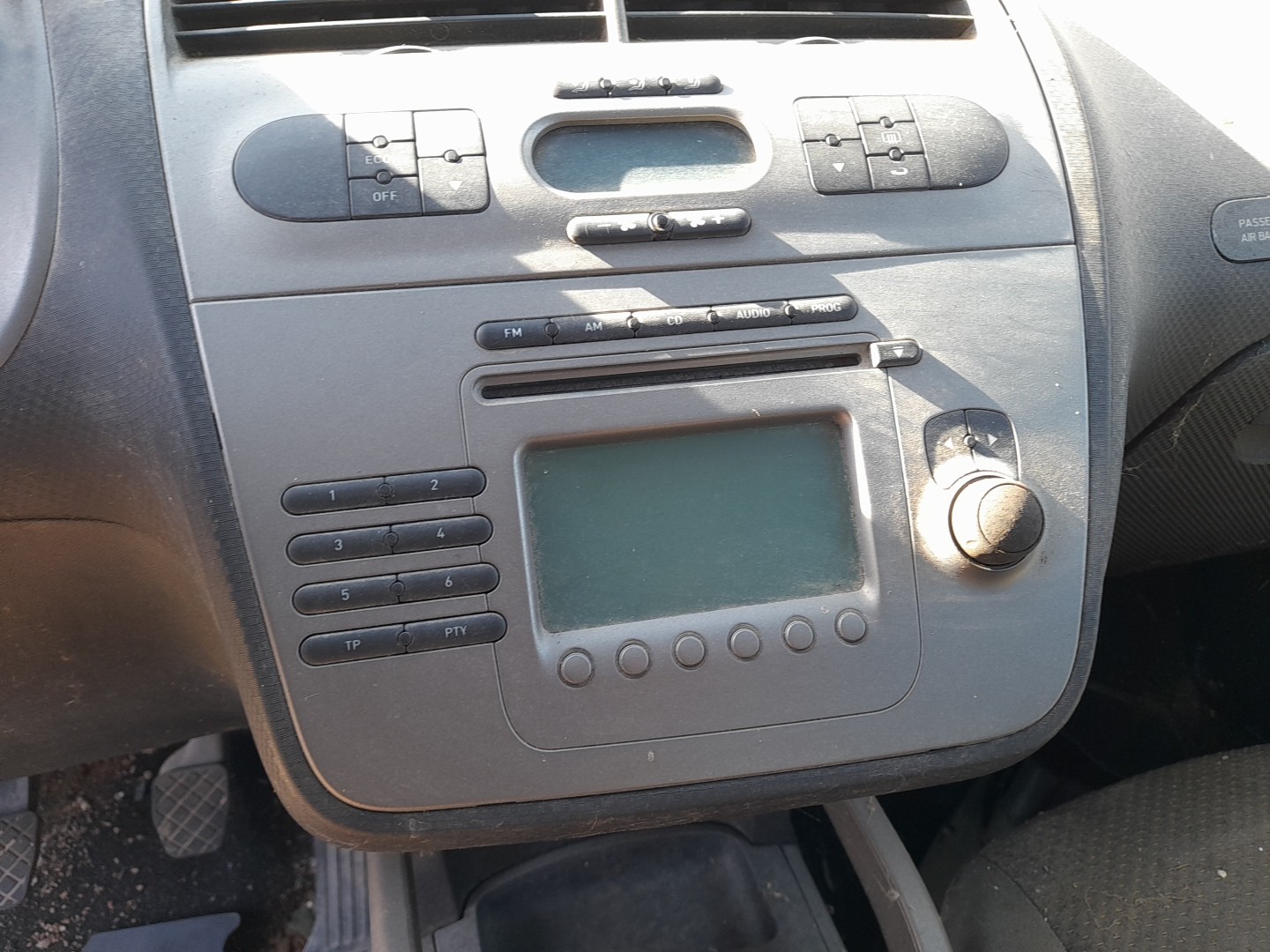 Car radio