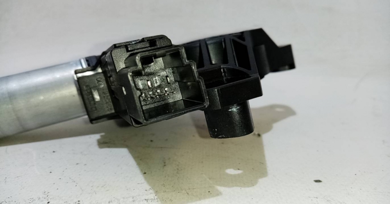 Right Rear  Door Window Regulator Motor VOLVO V40 Hatchback Imagem-1