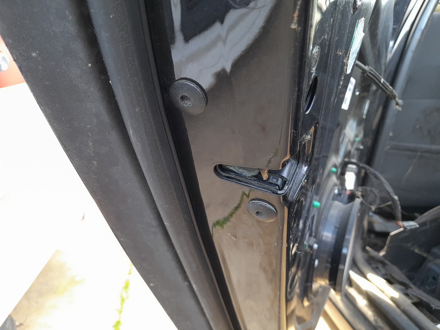 Fechadura / fecho porta trás esquerdo