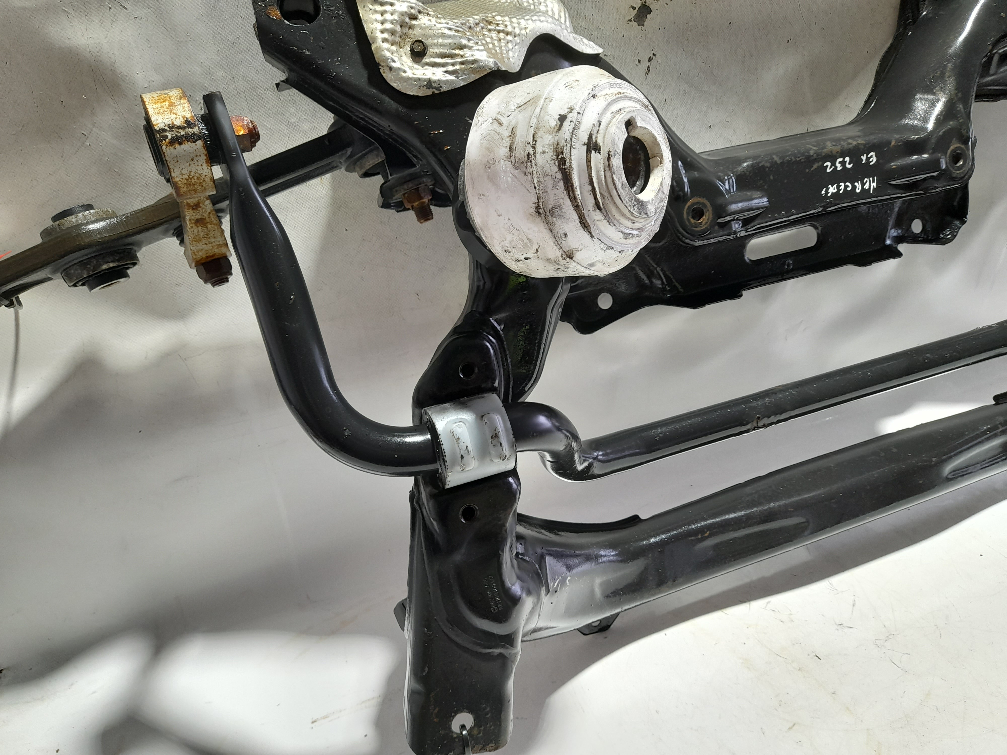 Berceau avant MERCEDES-BENZ Classe E Carrinha (S211) Imagem-2