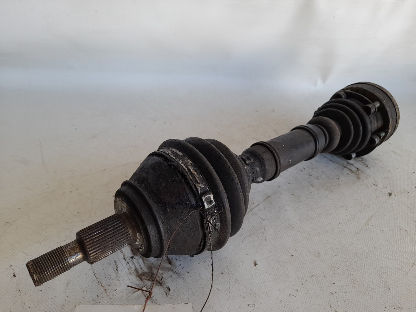 Transmission avant gauche