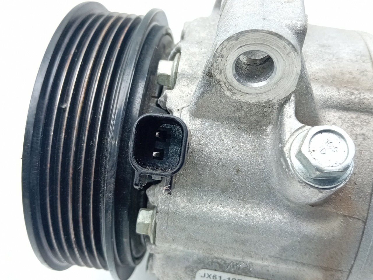 Compresseur AC FORD Puma (J2K, CF7) Imagem-2