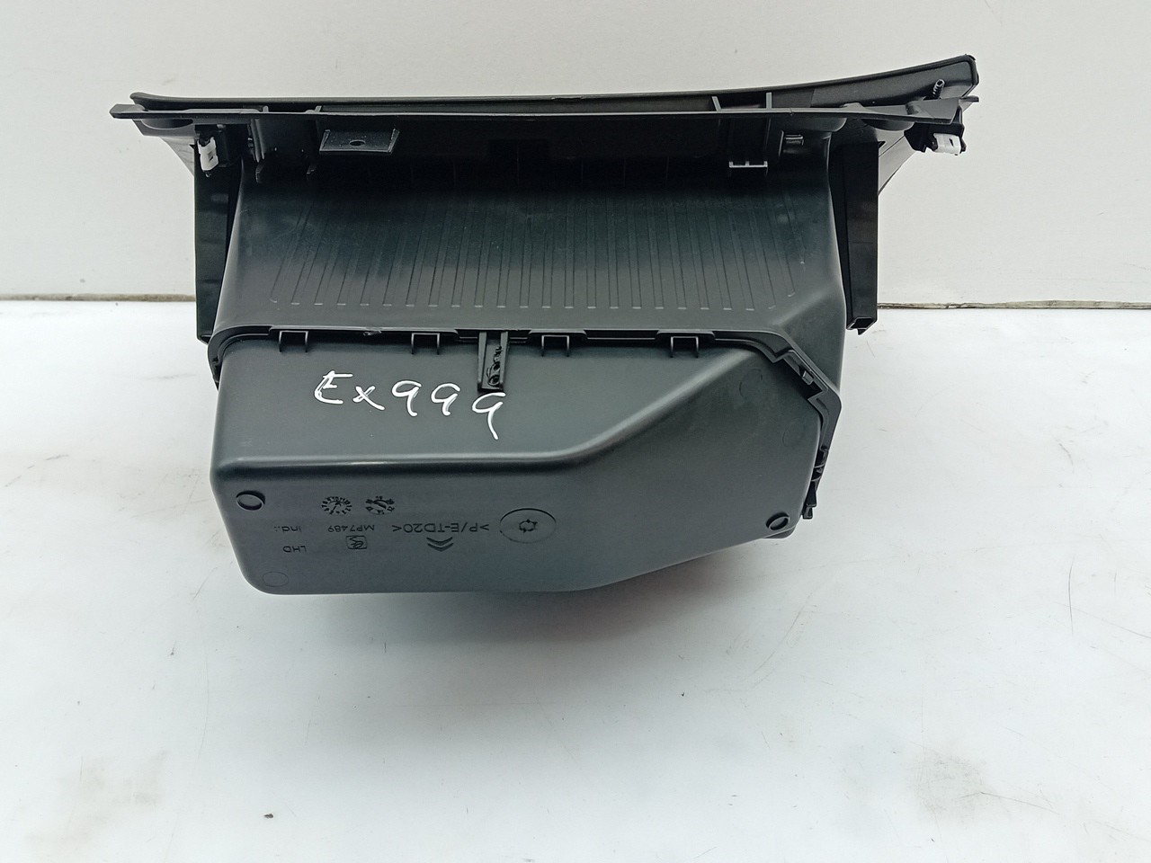 Porta luvas CITROËN C3 III (SX) Imagem-1