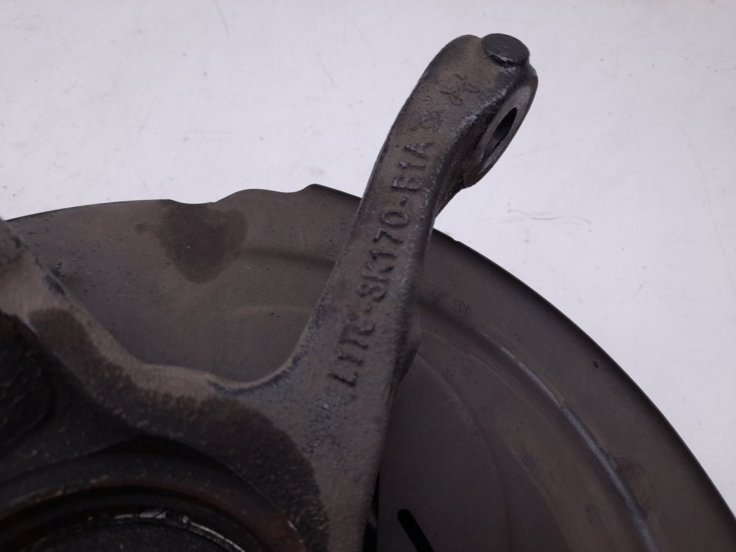 Right front steering knuckle FORD Puma (J2K, CF7) Imagem-3