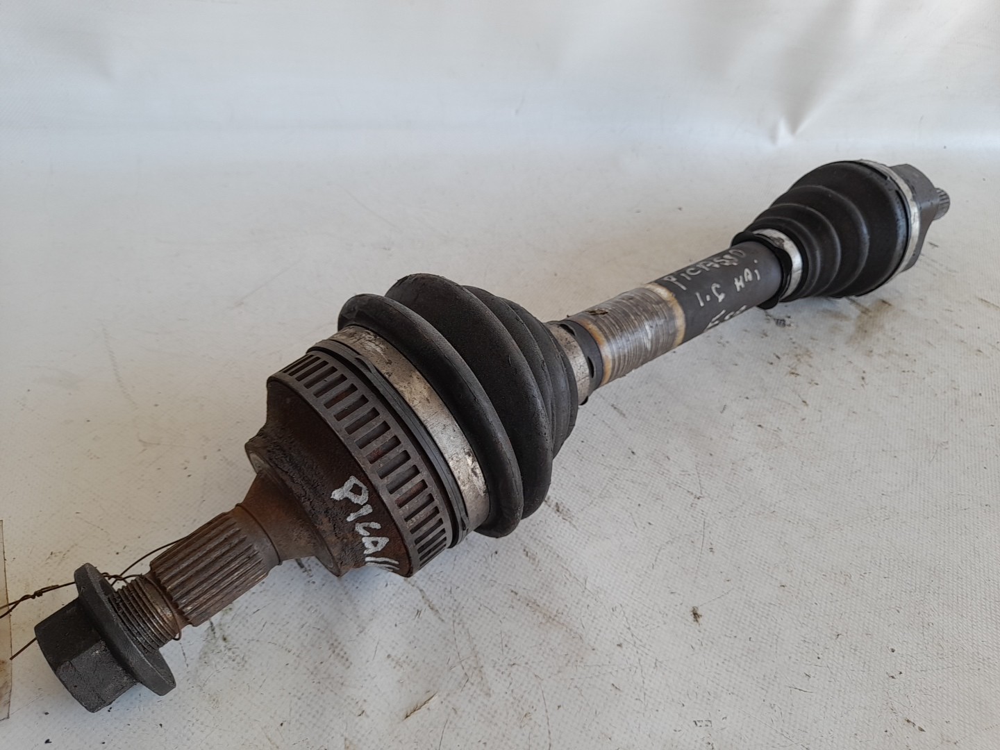 Transmission avant gauche