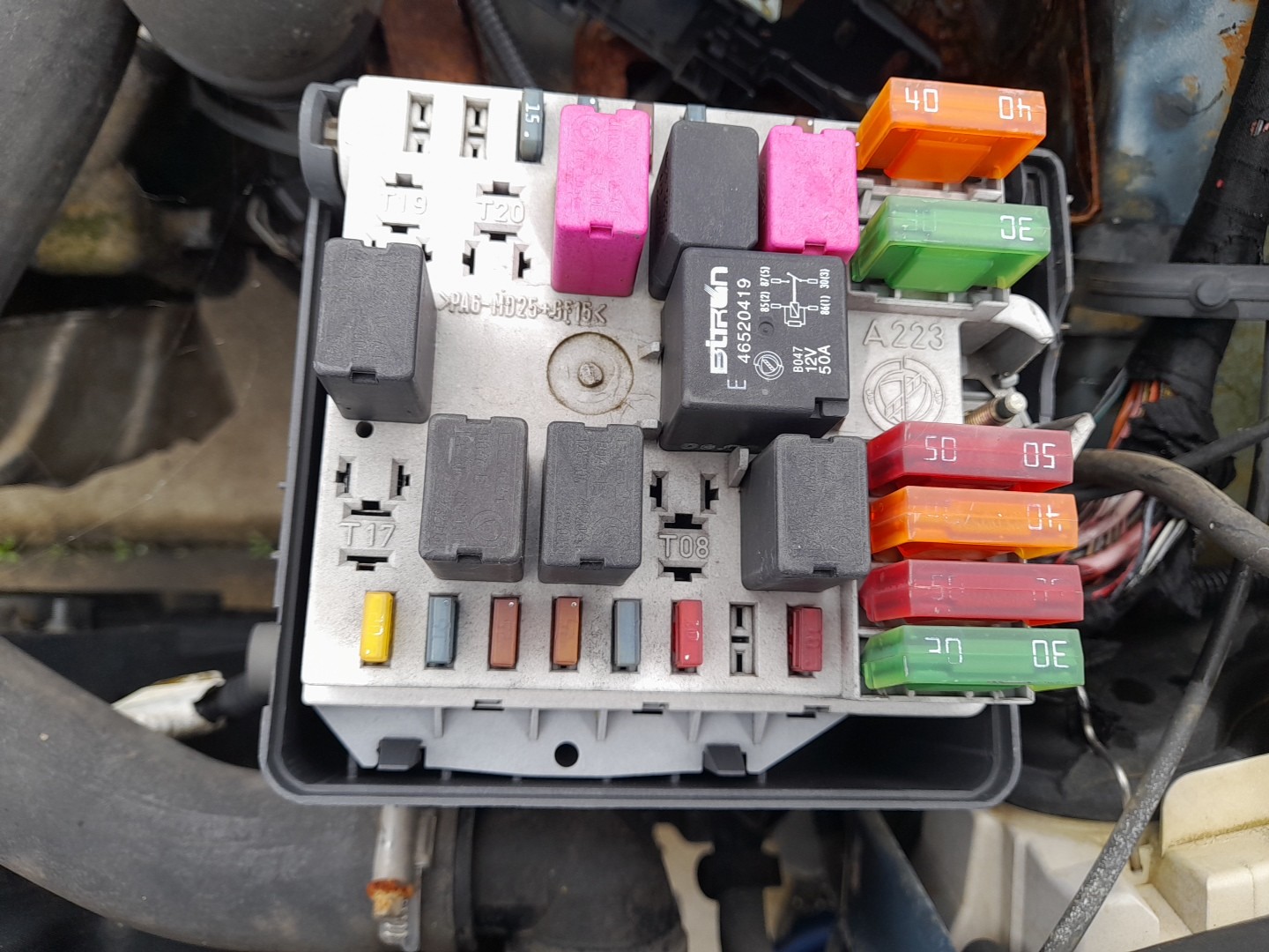 Boîte de fusibles / SAM / BSI ALFA ROMEO 147 (937_) Imagem-0