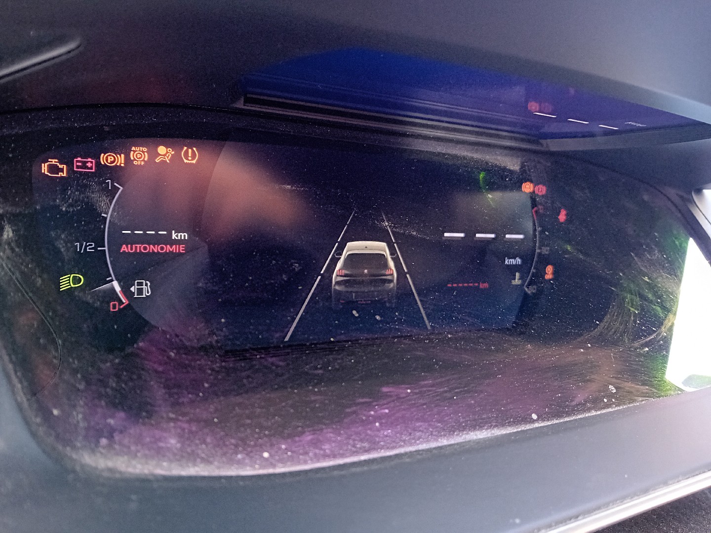 Compteur de vitesse PEUGEOT 208 II Imagem-0