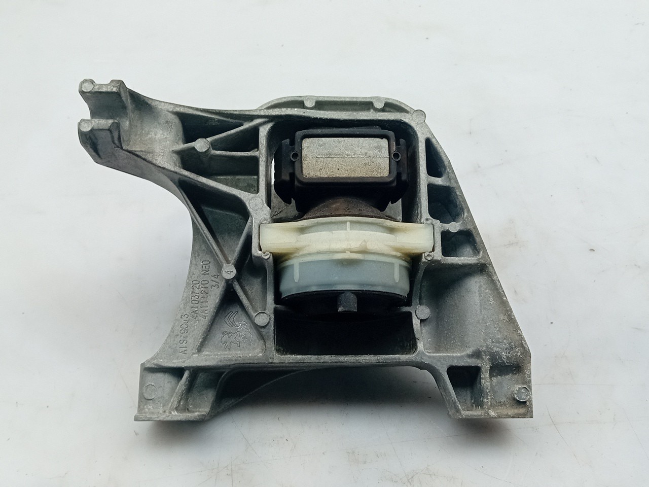 Engine Mount