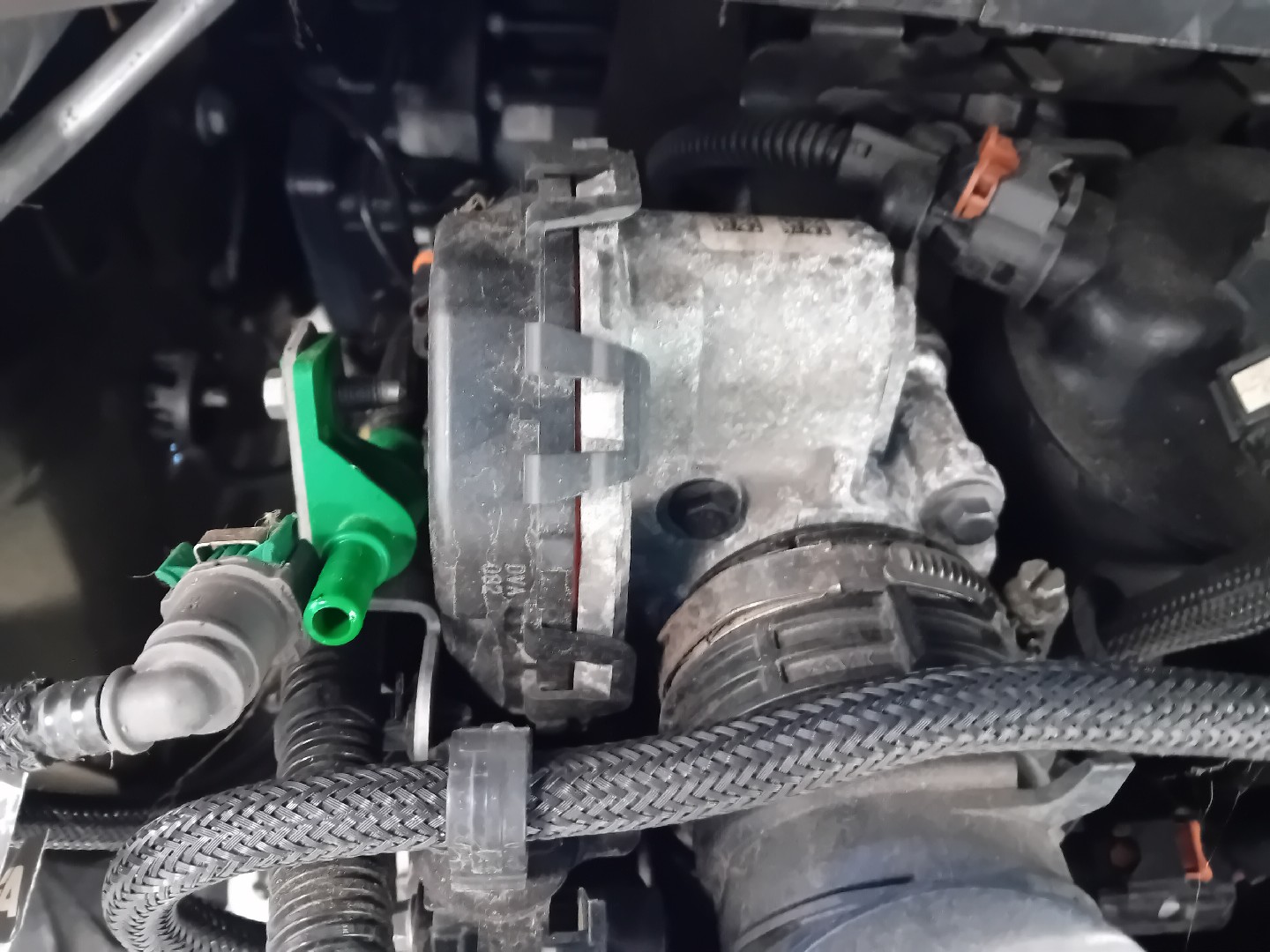 Throttle body