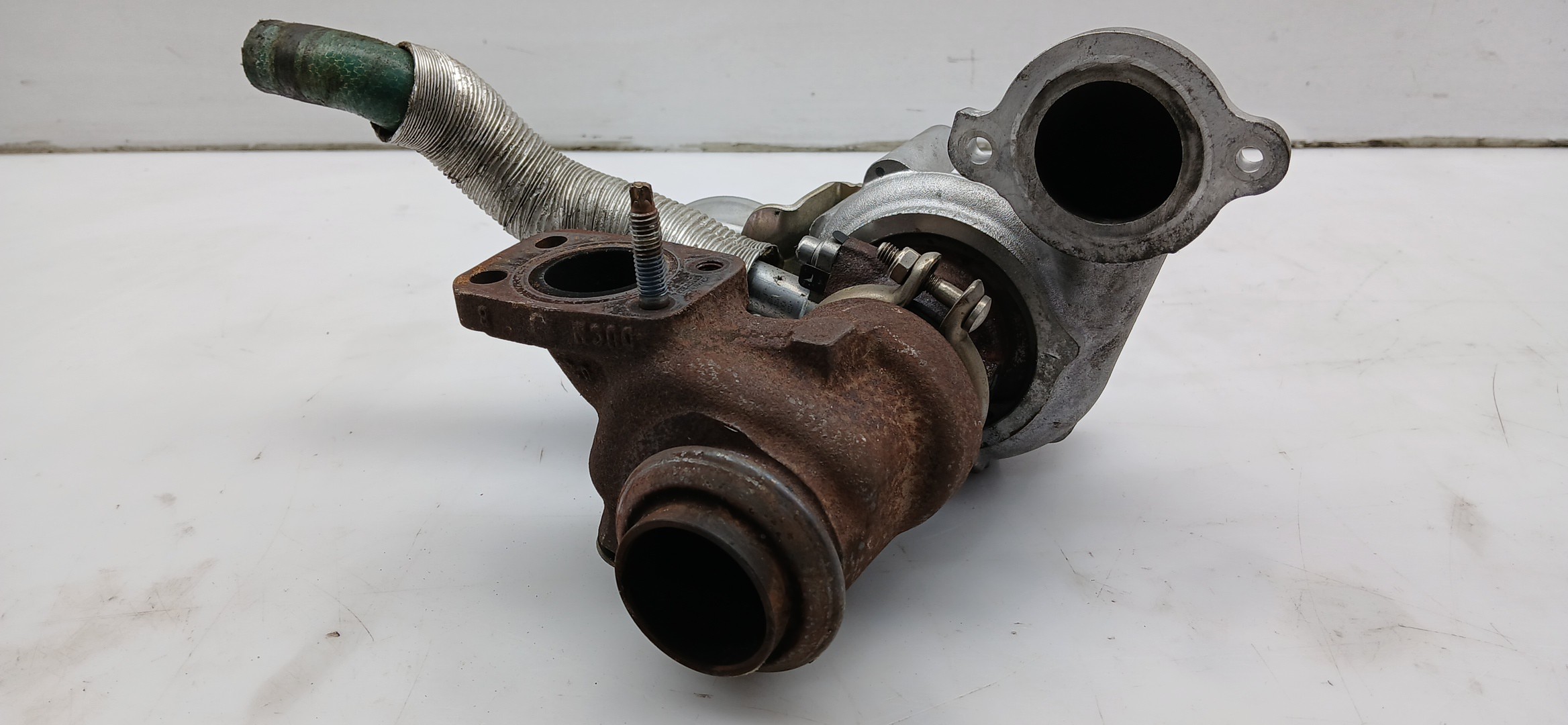 Turbocompresor PEUGEOT 308 SW II Van (LC_) Imagem-1