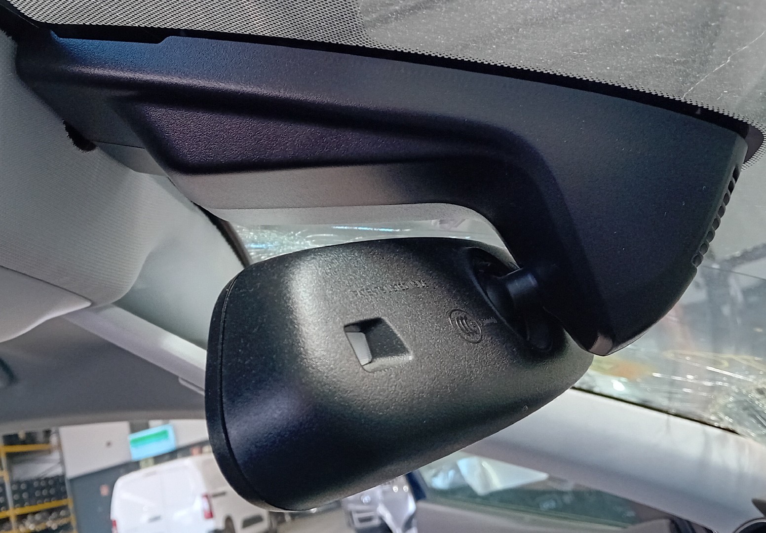 Interior rear-view mirror PEUGEOT 308 SW II Van (LC_) Imagem-1
