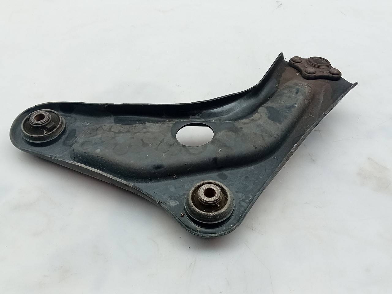 Right front suspension arm PEUGEOT 207 (WA_, WC_) Imagem-1