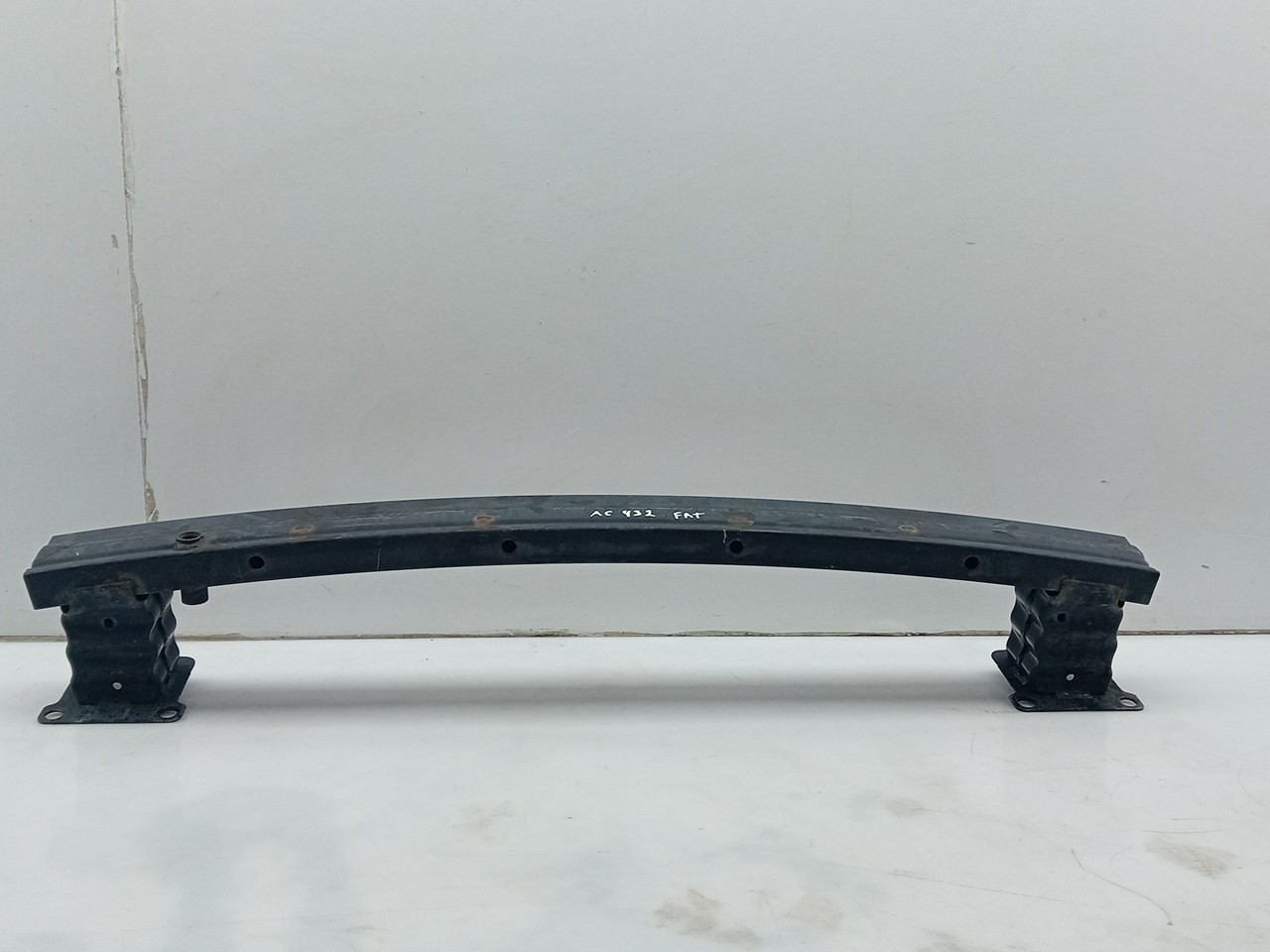 Front bumper reinforcement